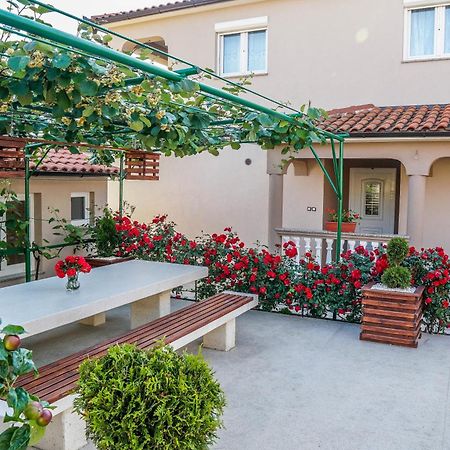 Apartment Suncica Пула Экстерьер фото