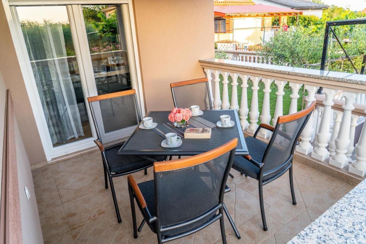 Apartment Suncica Пула Экстерьер фото
